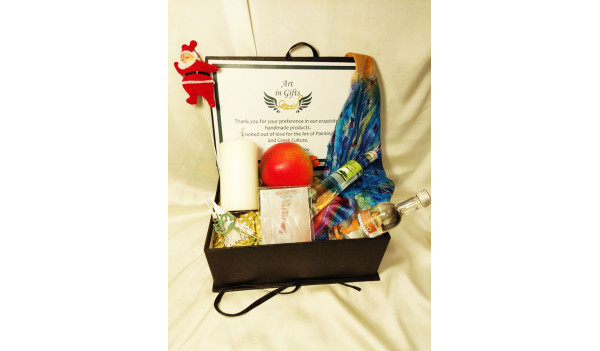 Gift Box with art products and deli local products 12  with a small handkerchief